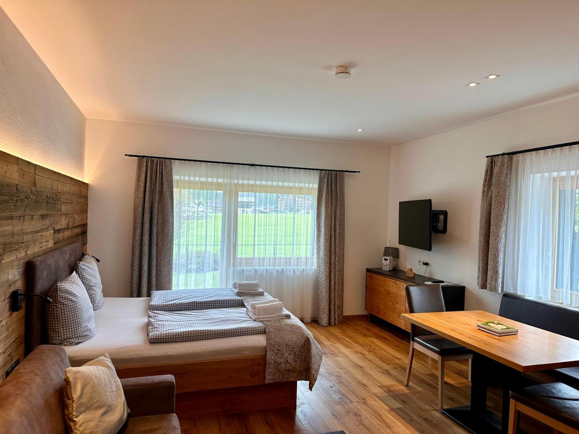 Aktiv Apartments Лойташ Екстериор снимка