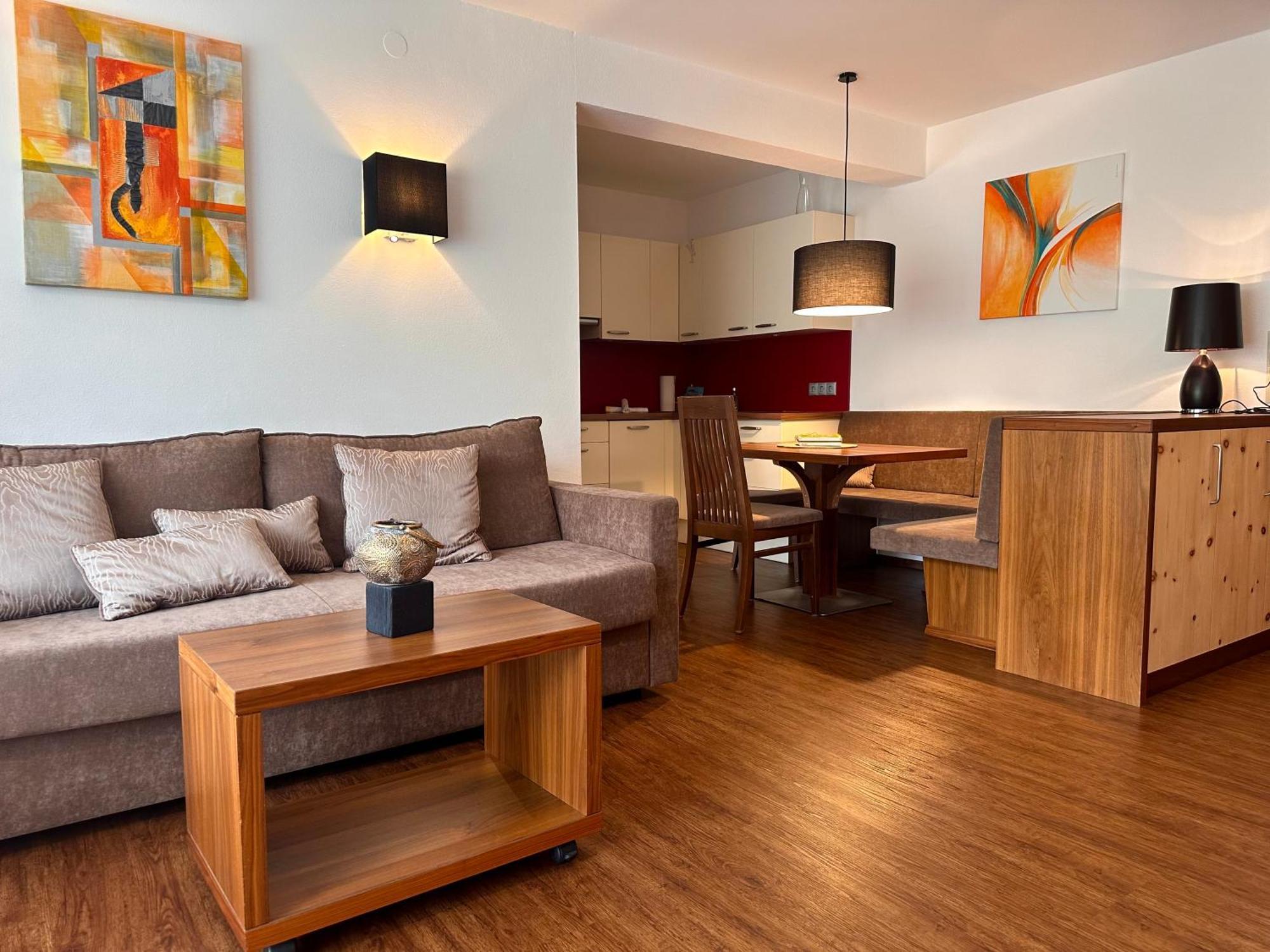 Aktiv Apartments Лойташ Екстериор снимка