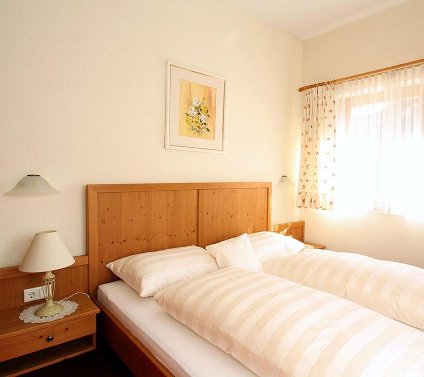 Aktiv Apartments Лойташ Стая снимка